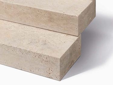 Blockstufen Travertin Medium Select zugeschnitten