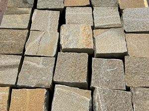 Plasterstein_Quarzit_Irish_Gold