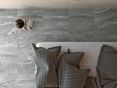 Wohnzimmer mit Granitoptik-Fliesen Dolomit Silver von oben